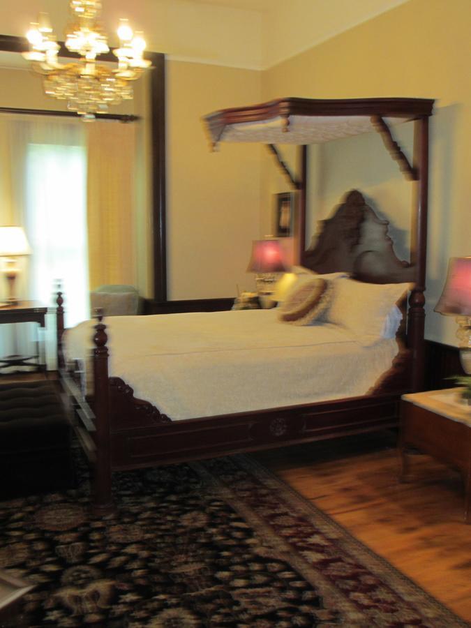 Adair Manor Bed & Breakfast Adairsville ภายนอก รูปภาพ